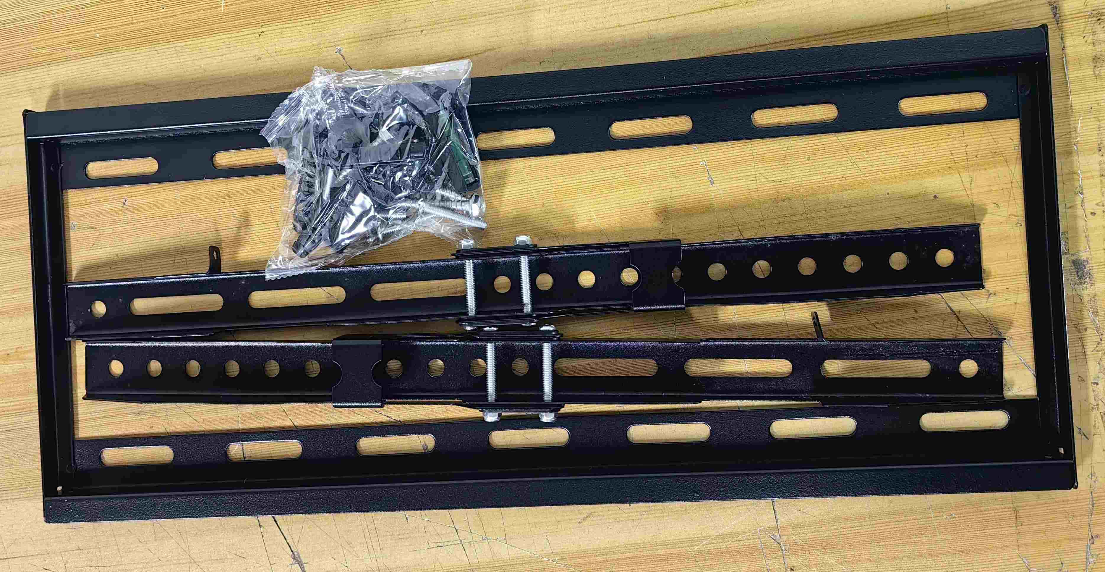 26"-63" TV Wall Mount Bracket - Supergold Corporation Limited