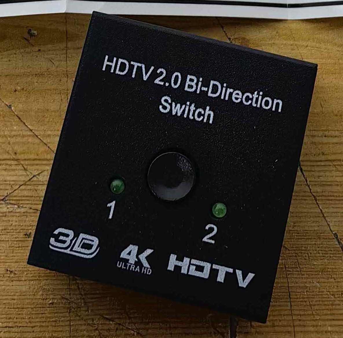 Bi-directional HDMI switcher between multiple devices - Supergold Corporation Limited