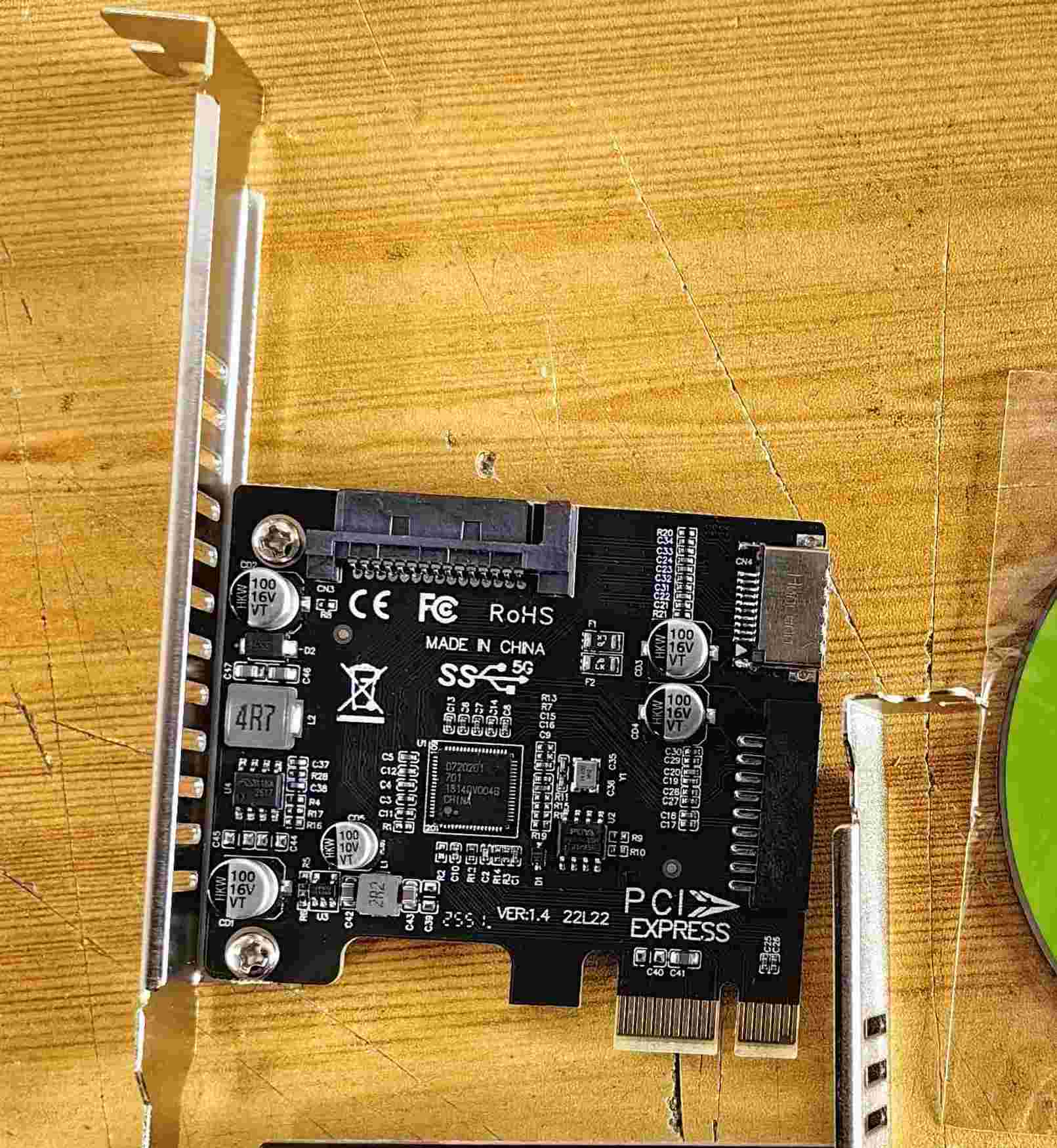 PCIe to Type-E A Key & USB 3.0 20Pin u720201 with SATA Power Card - Supergold Corporation Limited